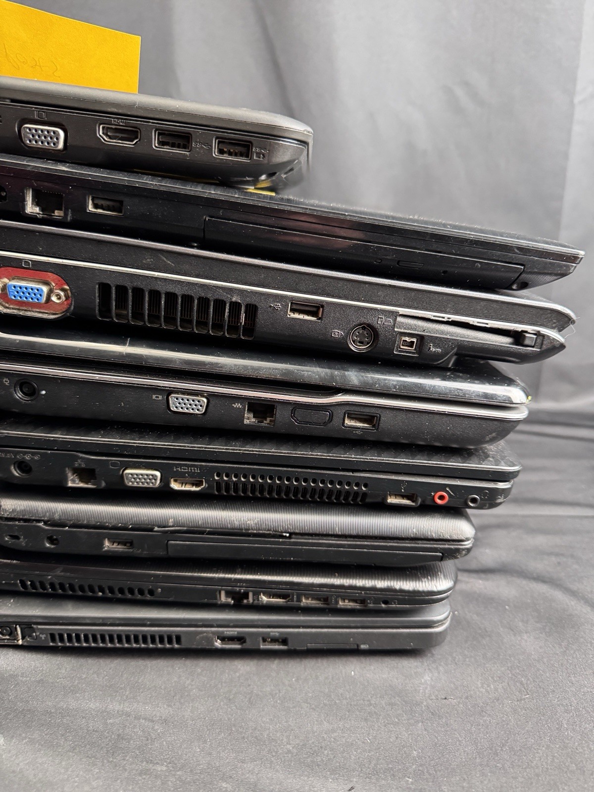 Lot Of 17 Mixed Laptops Dell Hp Lenovo Sony Toshiba As Is