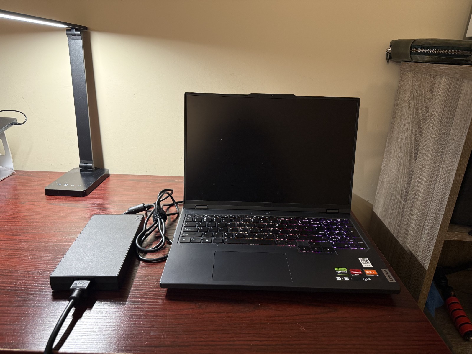 Lenovo Legion Pro 5 16ARX8 16” QHD+ 165Hz Ryzen 7 7745HX RTX 4060 1TB SSD
