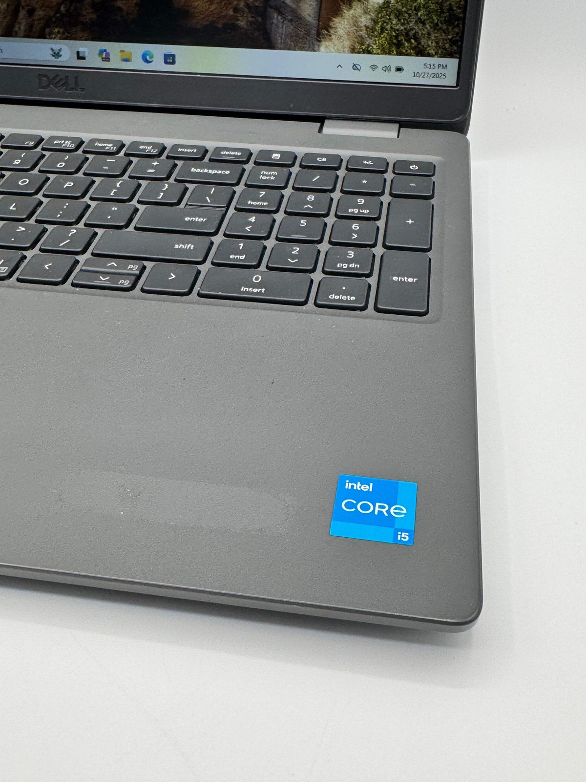 Dell Latitude Laptop 3540 14″ i5 16GB 256GB Gray P170G