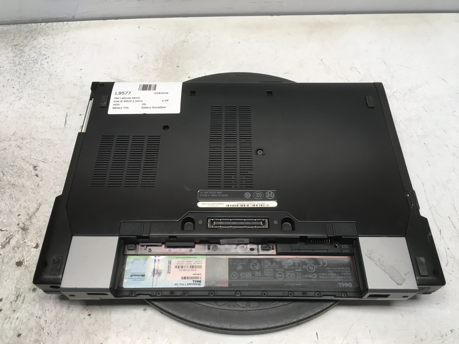 Dell Latitude E6410 Intel i5-M520 2.4GHz 4 GB NO HDD No Batt
