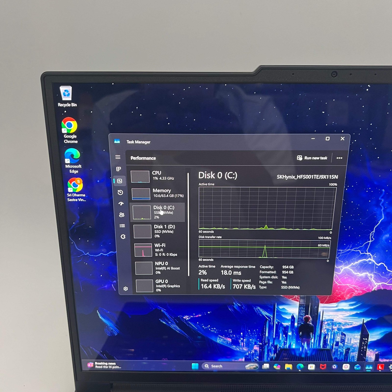 Lenovo Legion Pro 7 16IAX10H 16-inch Ultra 9 64GB RAM 2TB RTX 5090 Laptop Black