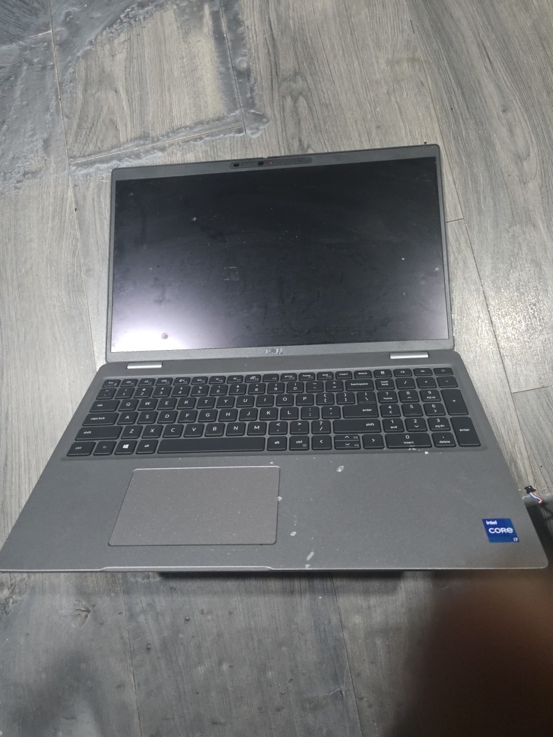 Dell 5520 Screen Bezel keyboard Trackpad Assembly