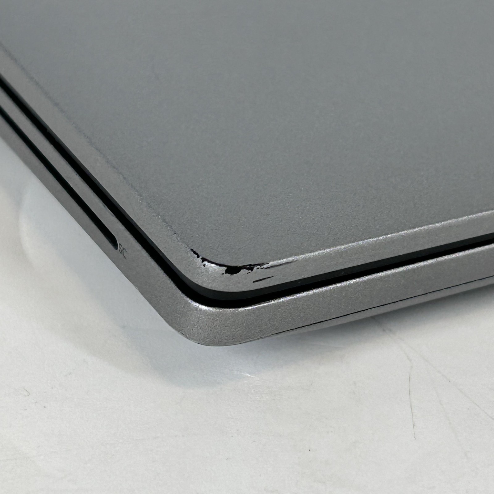 Dell Latitude 5430 14 Gray FHD 1.6 GHz i5-1245U 16GB 512GB SSD Good