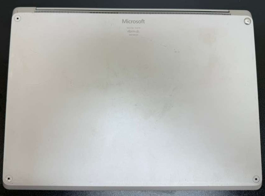 Microsoft Surface Laptop 2 13.5″ i5-8350U 8GB 256GB SSD Win 11 Pro USED