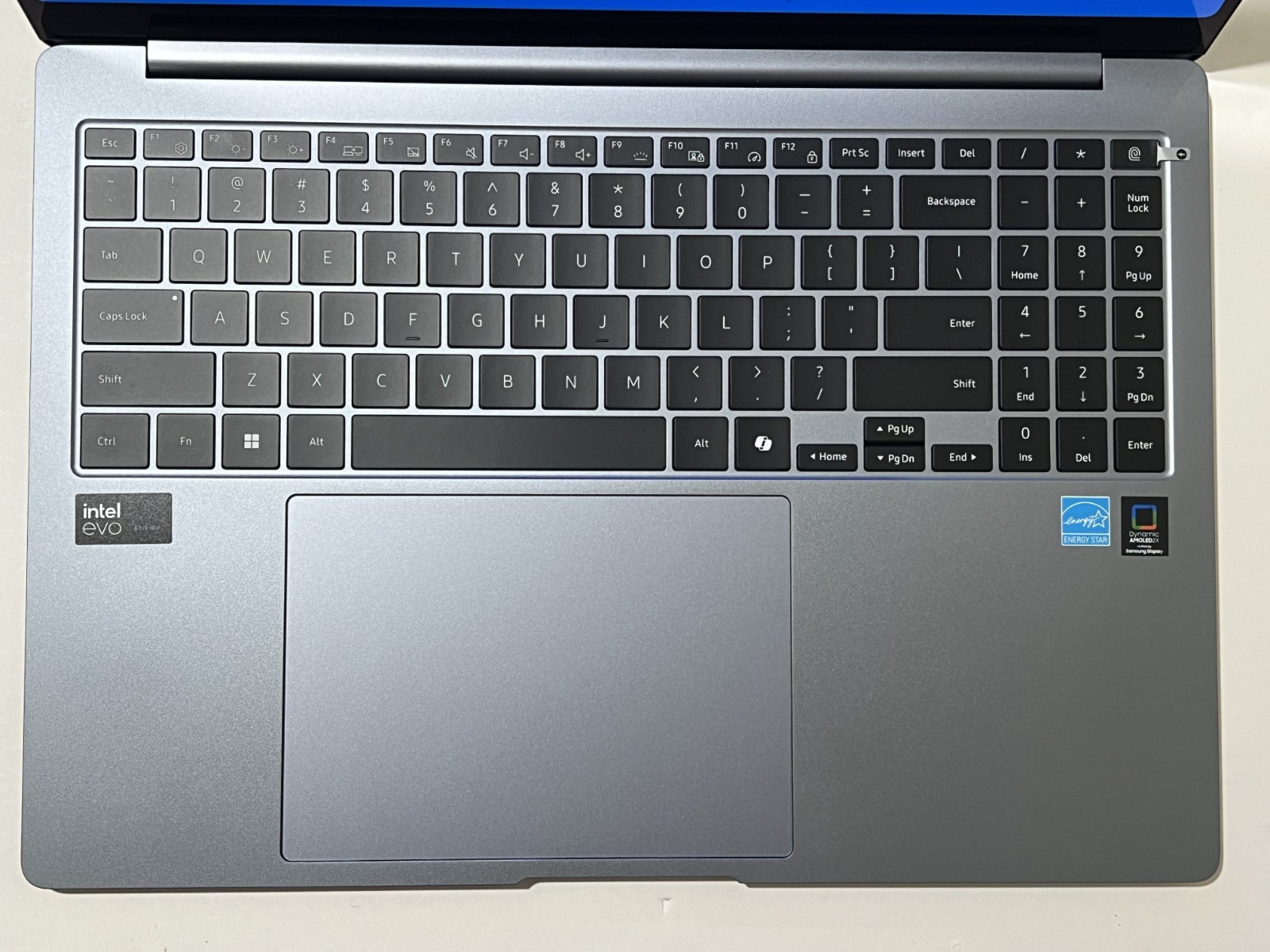 SAMSUNG GALAXY BOOK4 PRO 16″ WQXGA ULTRA 7 155H 32 1TB SSD NP960XGK