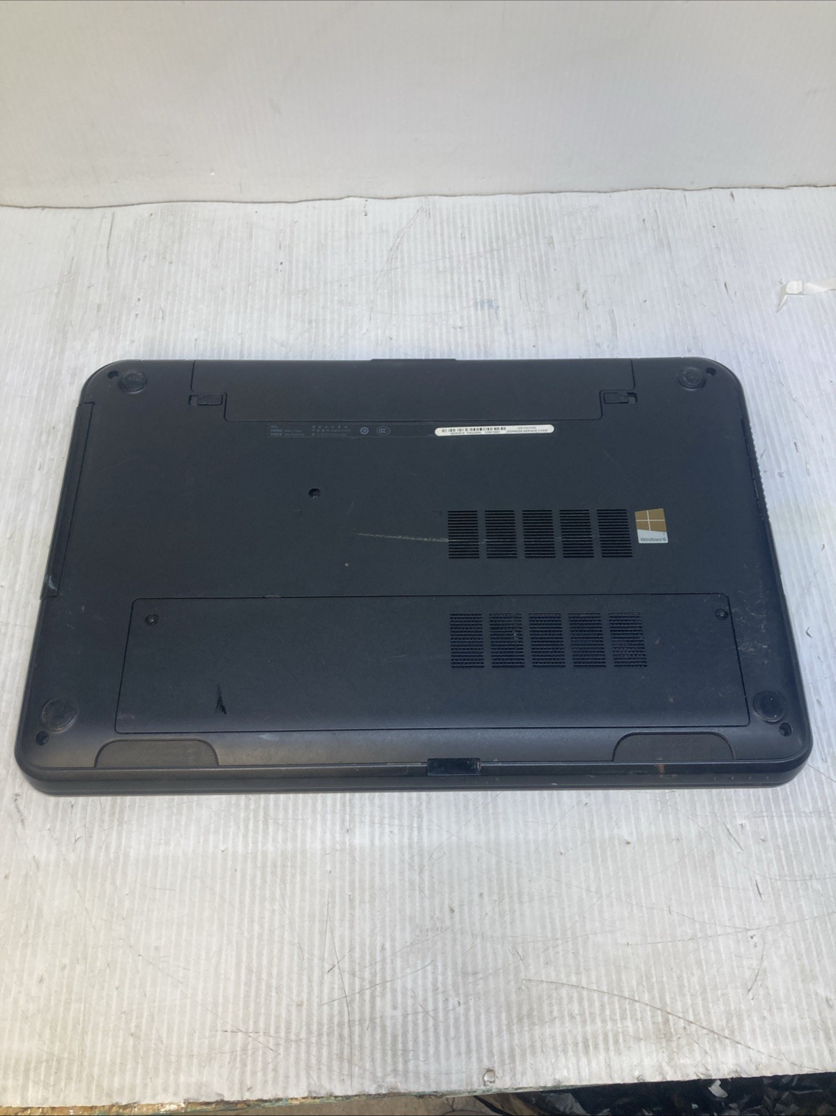 Dell Inspiron 17 3721 Core i3-3217U 1.80GHz no RAM no HDD Boot to BIOS