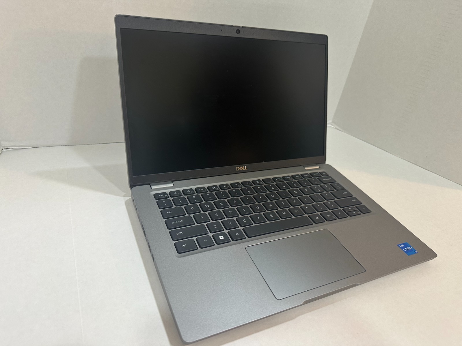 Dell Latitude 5430 14″ FHD i5-1245U 16GB RAM 256GB SSD Win 11 Pro Webcam Backlit