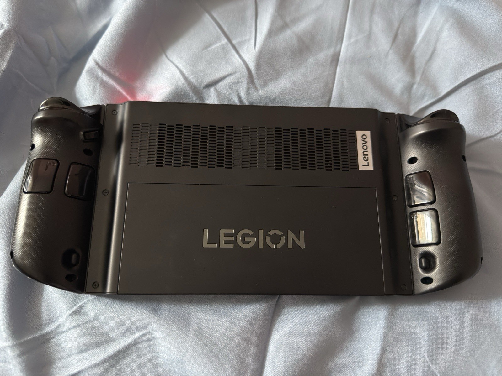 Lenovo Legion Go 8.8in Handheld Gaming PC Ryzen Z1 Extreme 16GB 1TB SSD