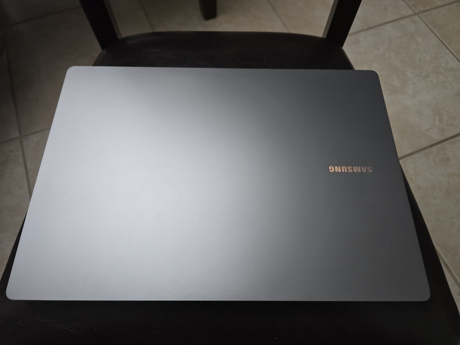 Samsung Galaxy Book5 Pro 16″ AMOLED Touch Intel Ultra 7 256V 16gb 1tb Laptop