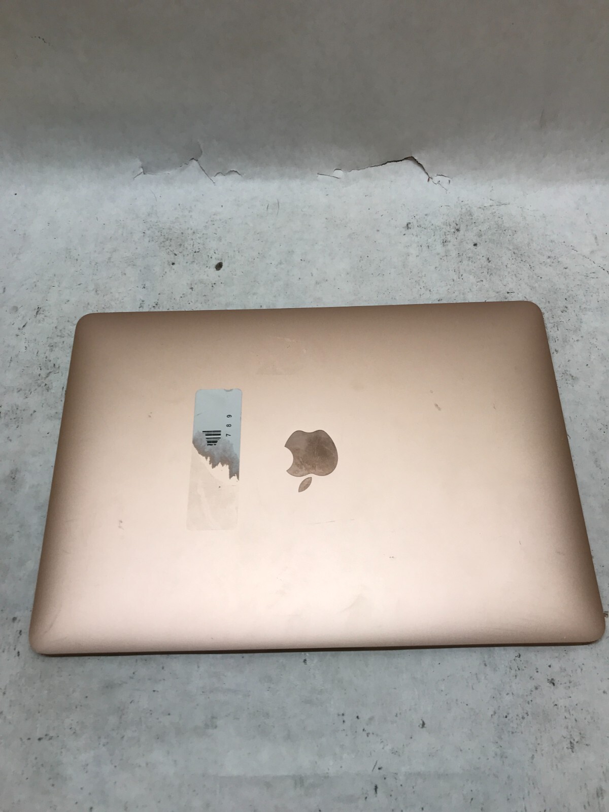 Apple MacBook Pro Touch 2018 A1990 Chassis NO MOTHERBOARD For Parts/Repair – DW