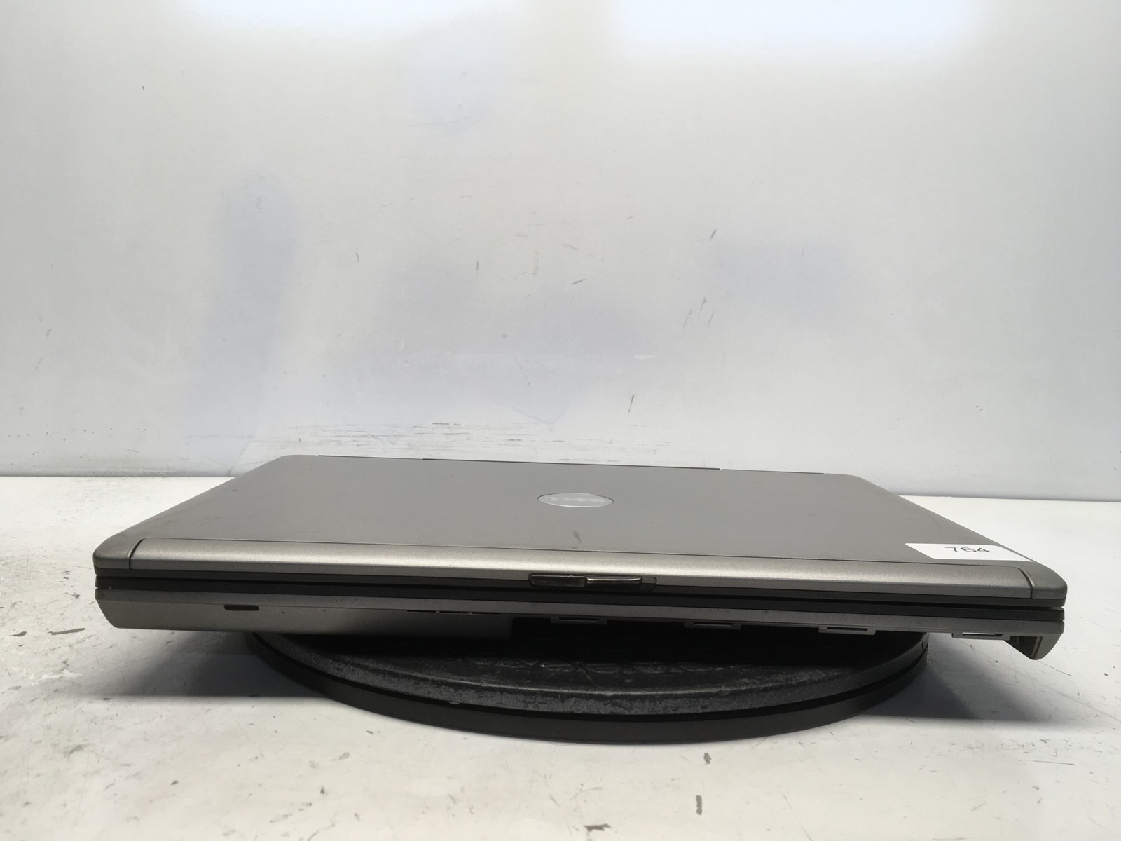 Dell Latitude D630 Intel Core 2 Duo 06FD 1.8GHz 3 GB 500GB HDD Windows XP
