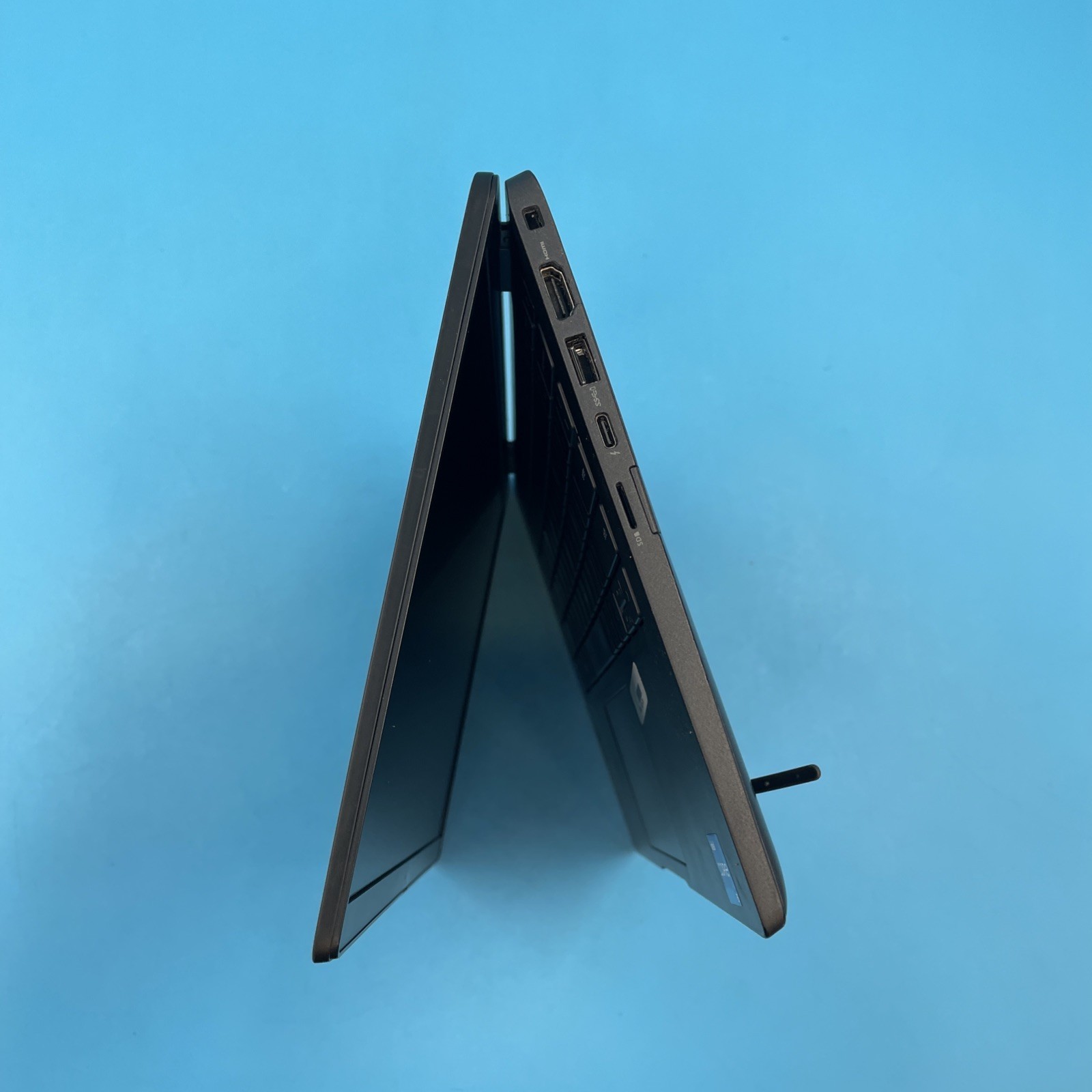 Dell Latitude 7320 | i5-1135G7 | 8GB RAM | NO DRIVE | NO OS | NO BATTERY | L307