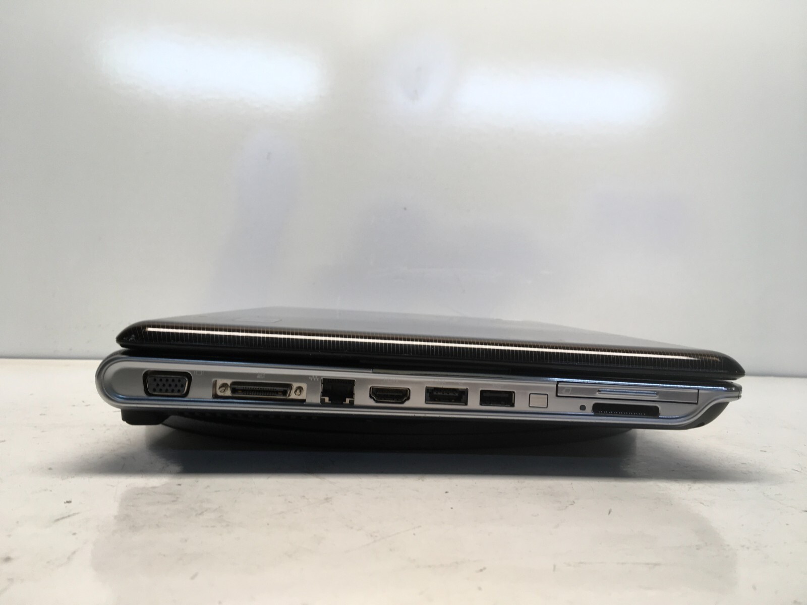 HP Pavilion DV6-1245DX Intel Core 2 Duo T6500 2.1GHz 2 GB NO HDD No Batt Dim LCD