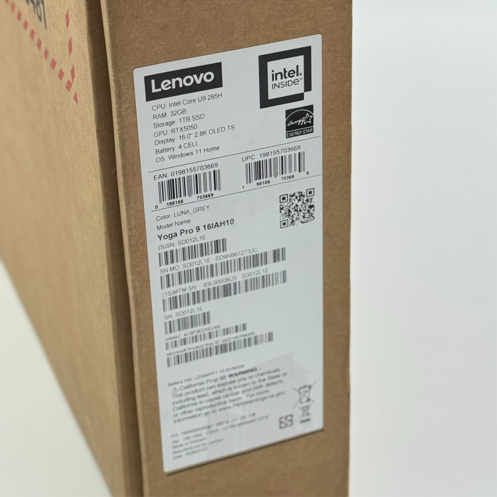 Lenovo Yoga Pro 9i 16″ 2.8K OLED Touch Ultra 9 285H RTX 5050 32GB 1TB Luna Grey