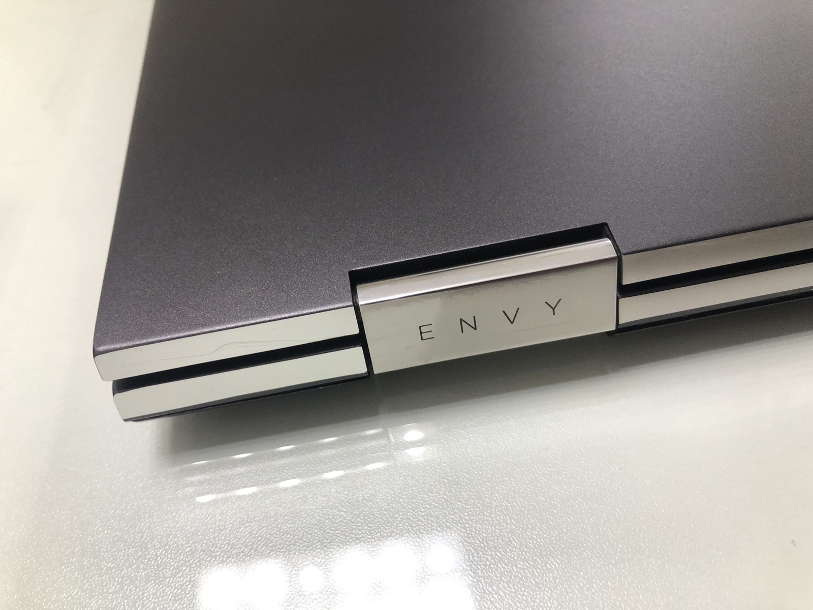 HP Envy x360 15m-bq1xx Ryzen 5 8GB RAM 256GB SSD Vega Graphics Touchscreen