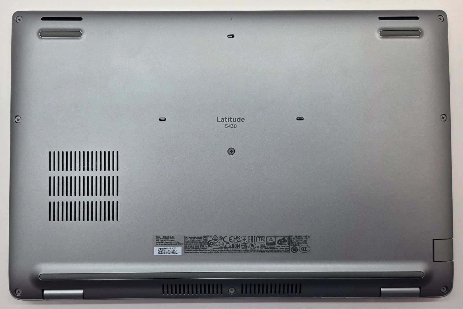Dell Latitude 5430 i5 1245U vPro 4.40GHz 32GB RAM 256GB SSD Win 11 Pro – 117L5X3