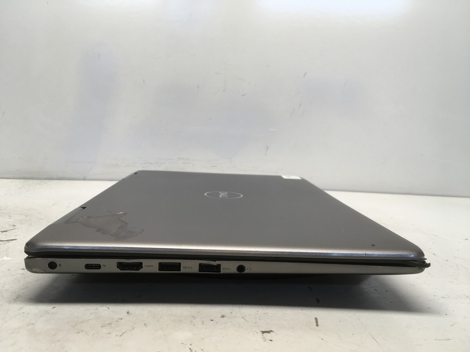 Dell Inspiron 7573 Intel i5-8250U 1.6GHz No RAM NO HDD No Batt
