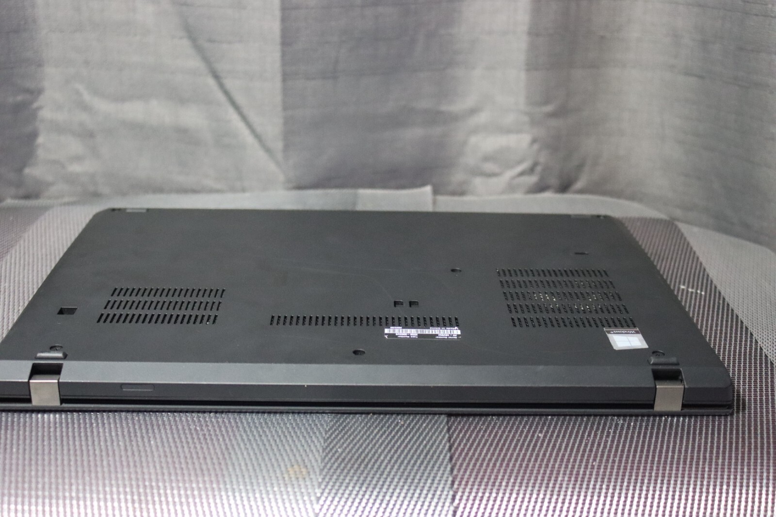 Lenovo Thinkpad T490 14 in (SSD,Intel Core i5 8th Gen.)