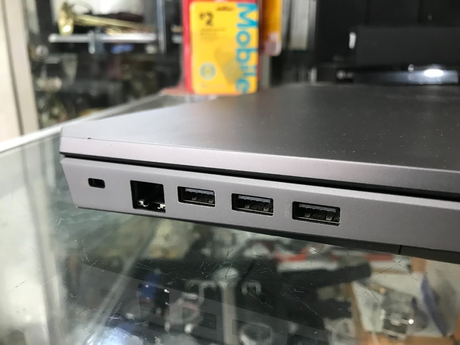 HP ZBOOK 17 G5 LAPTOP WINDOWS 10 PRO 512GB SSD 32GB RAM INTEL XEON E-2176M