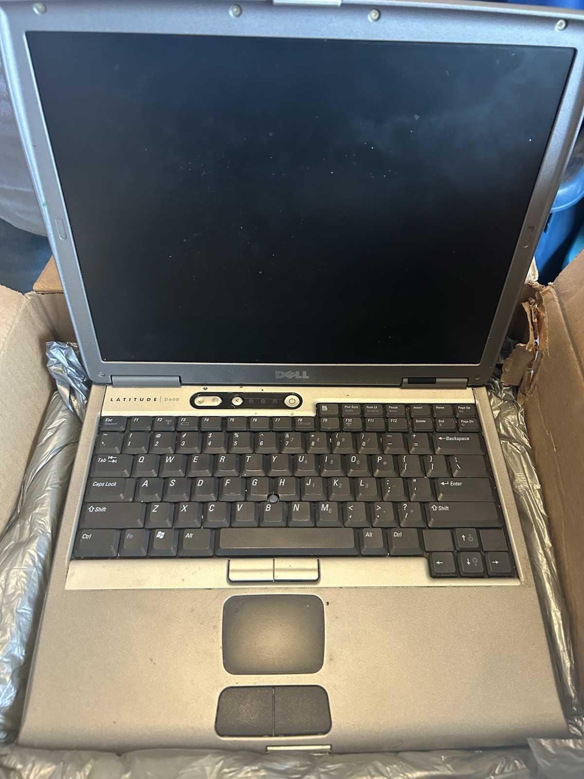 Dell Latitude D600 Laptop