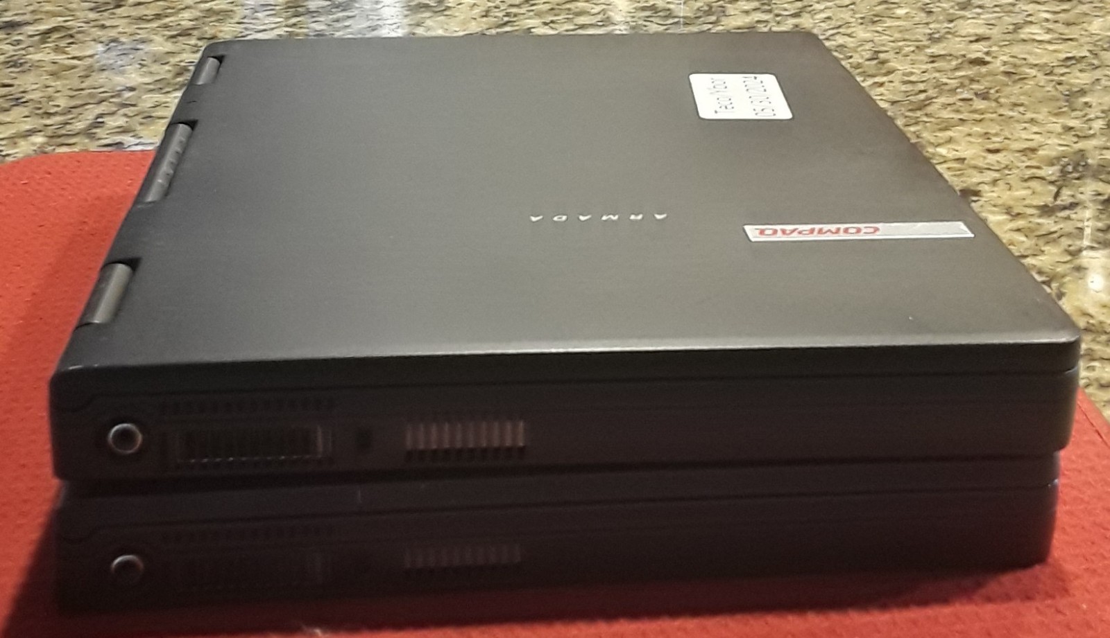 2 Vintage Compaq Armadas M700 Pentium III, 14.1″ screen No HDD/OS/Charger