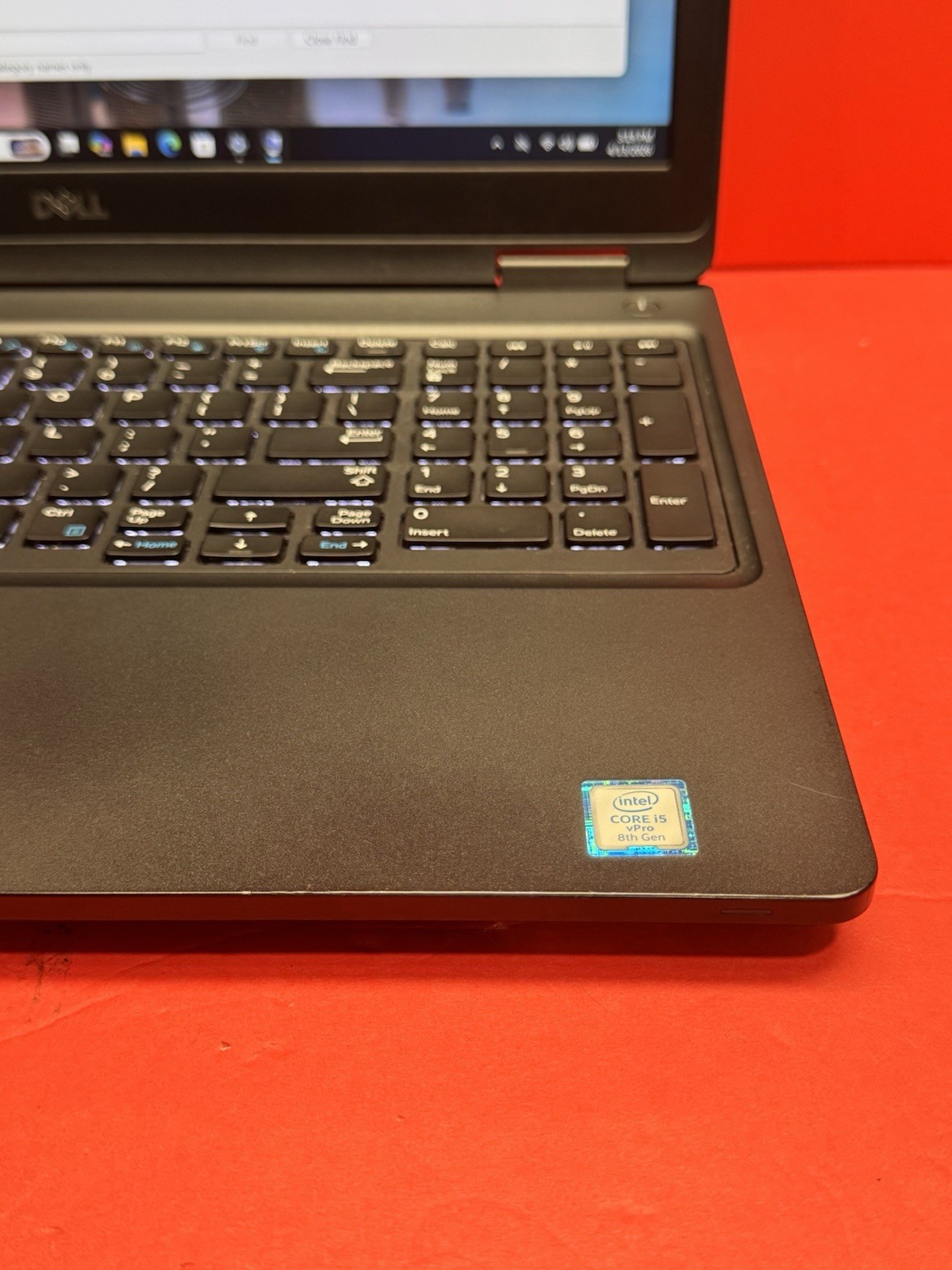 Dell Latitude 5590 15.6″ 8th i5 1.7GHz 8GBRAM 256GB SSD Windows 11pro