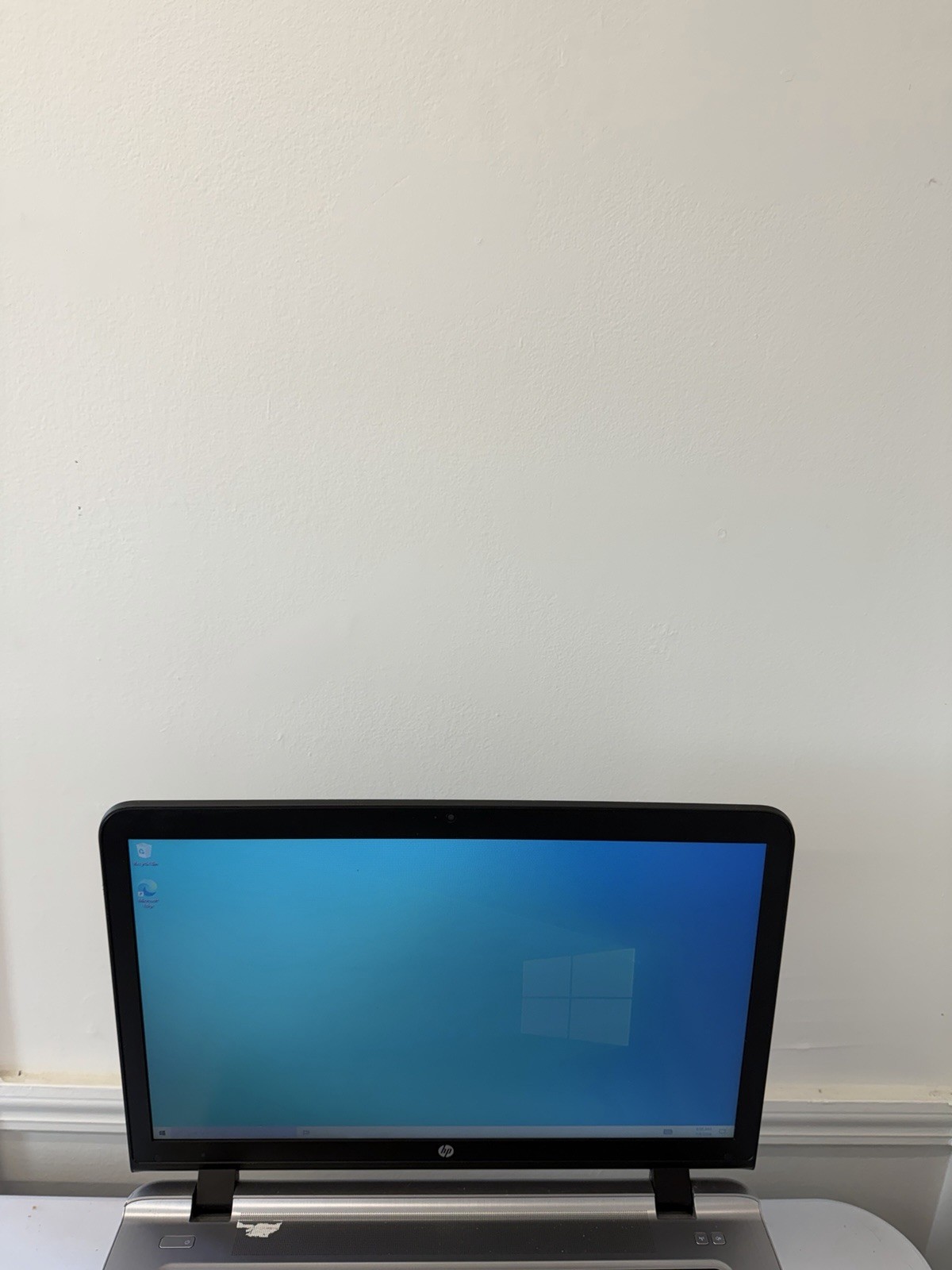 HP Probook 470 G3 Laptop – Good Screen – Intel i5-6200U – Read Des