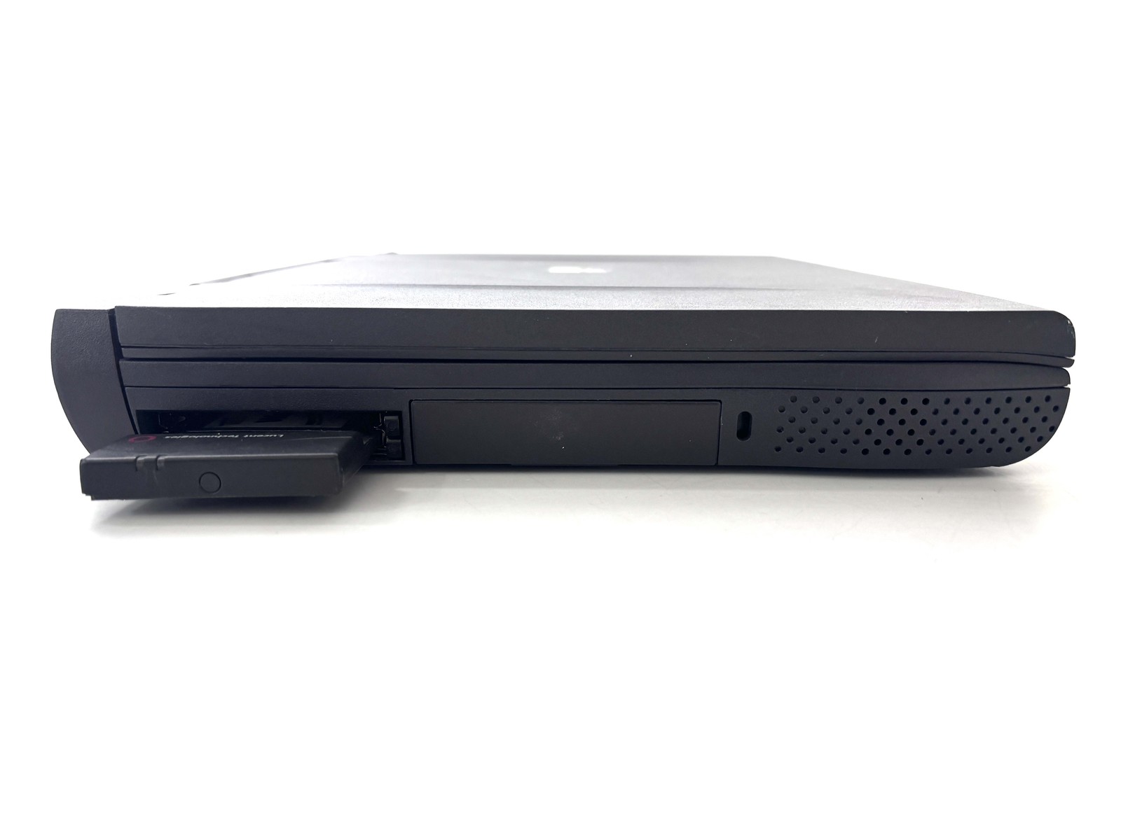 Dell Latitude CPi PPL – 13.3″ HD, Pentium II, 256MB RAM, 4GB HDD – Untested