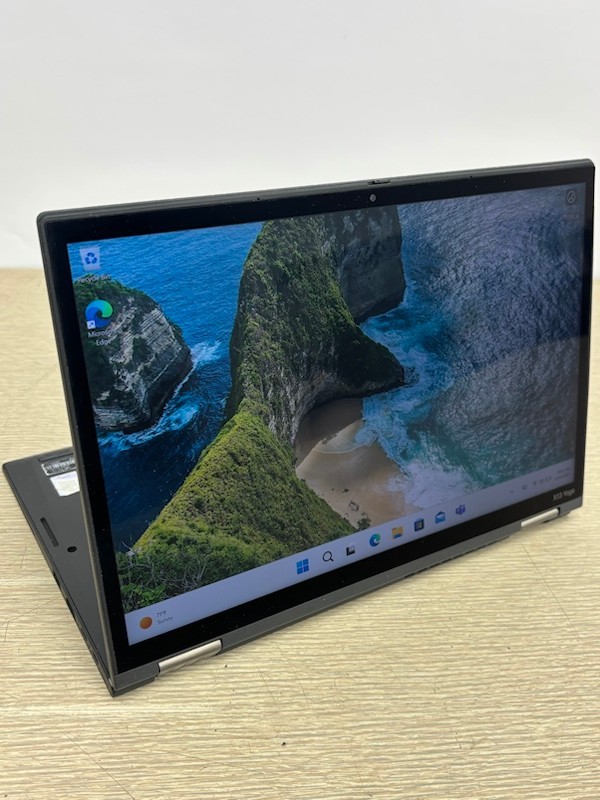 Lenovo ThinkPad X13 Yoga Gen 2 i5-1145G7 16GB 256GB SSD W11P -screen bezel issue