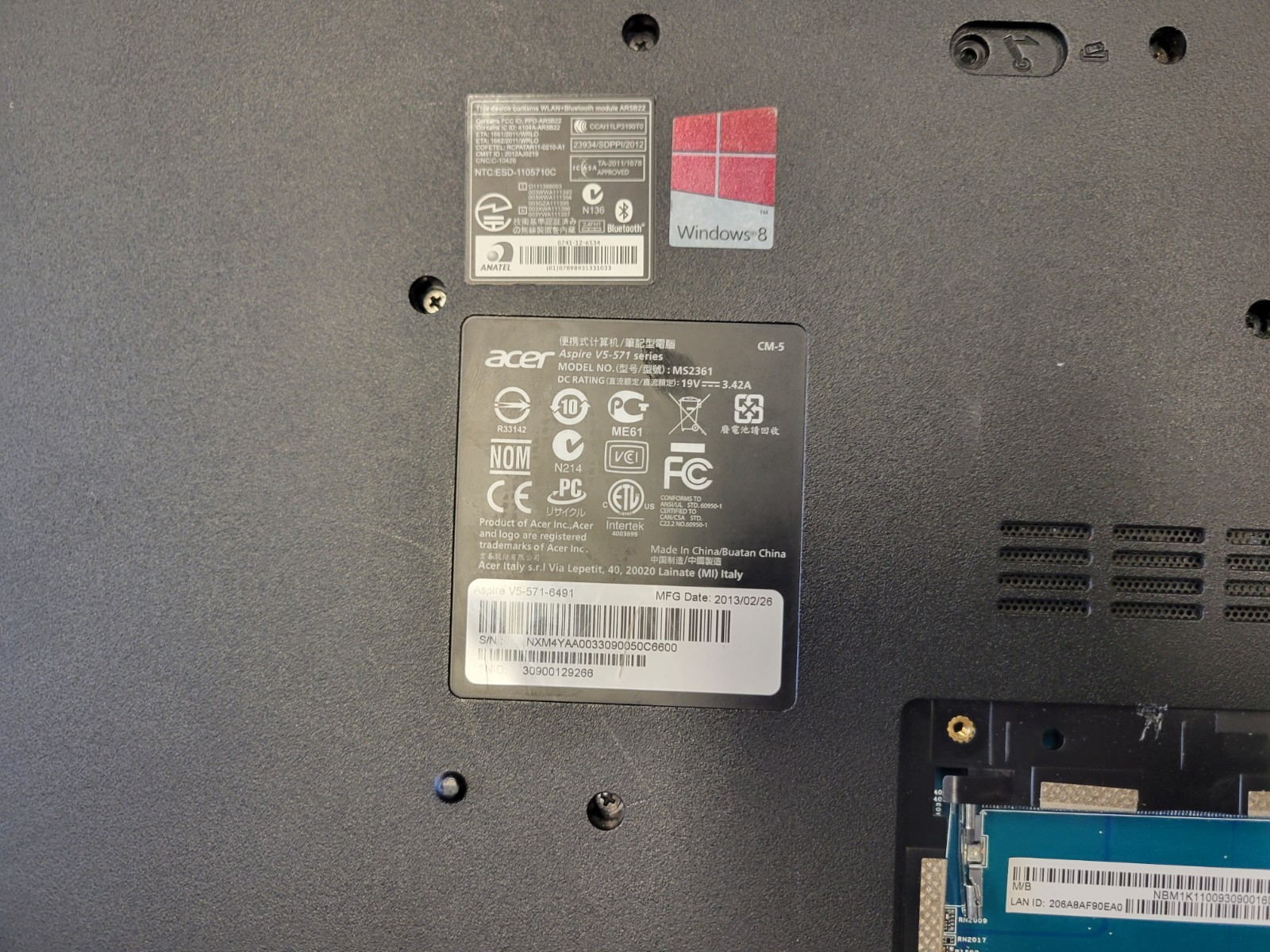 Acer Aspire V5-571 i5-3337U 10GB 1TB HDD Win 10 Pro with Office