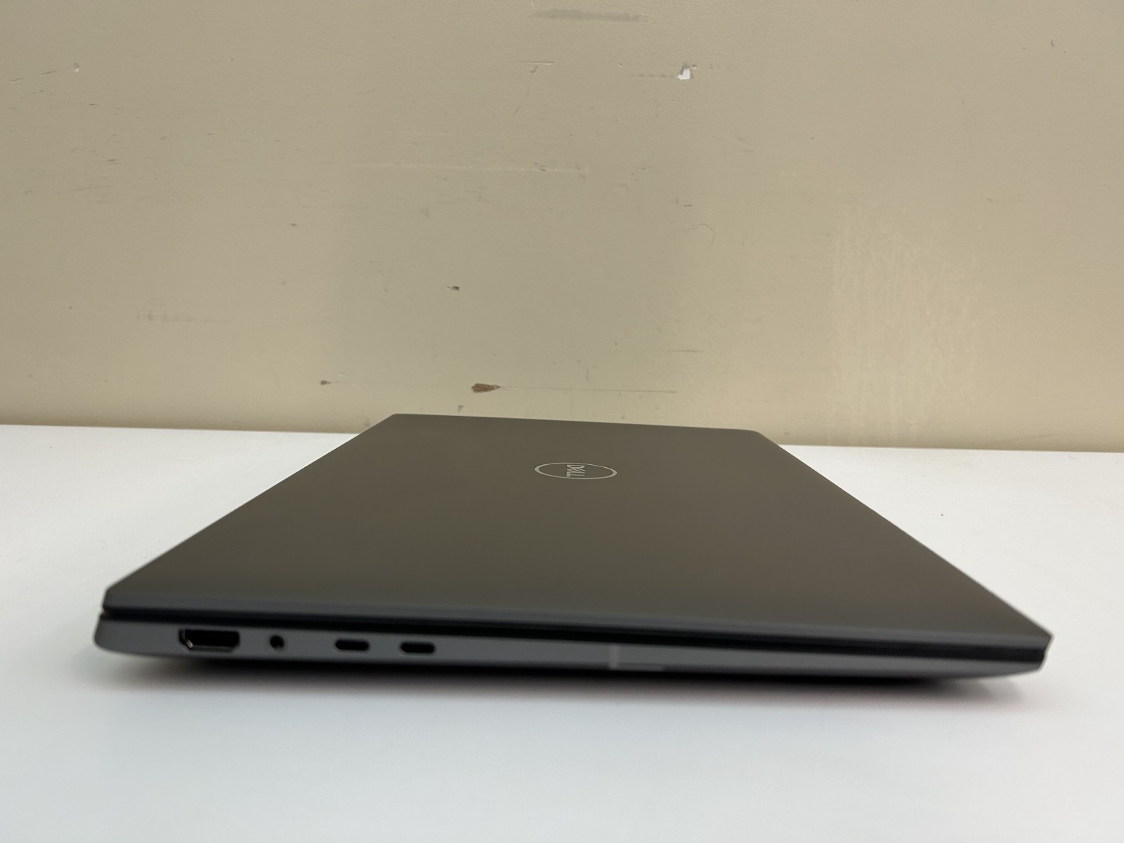 LAPTOP Dell Precision 5690 FHD+ IPS 16″ Ultra 7 165H 1 TB NVMe 32GB RAM Win 11