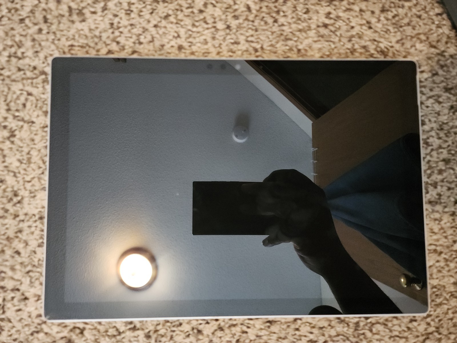CRAiCKED SCREEN-TOUCH STILL WORKS-MISSING F7 KEY- Surface Pro 5 -WINDOWS 11