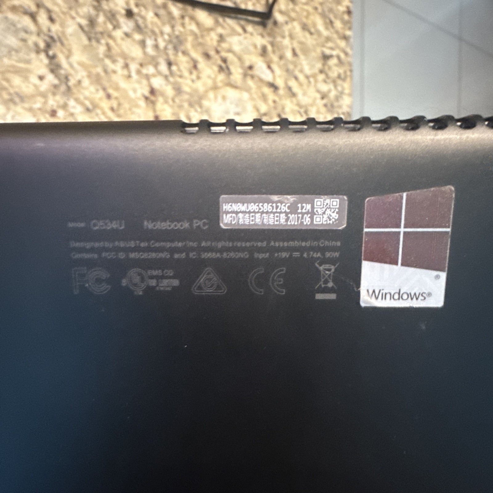 ASUS Q534U 15.6″ Intel Core i7 7th Gen GTX 950M Windows HDMI Black
