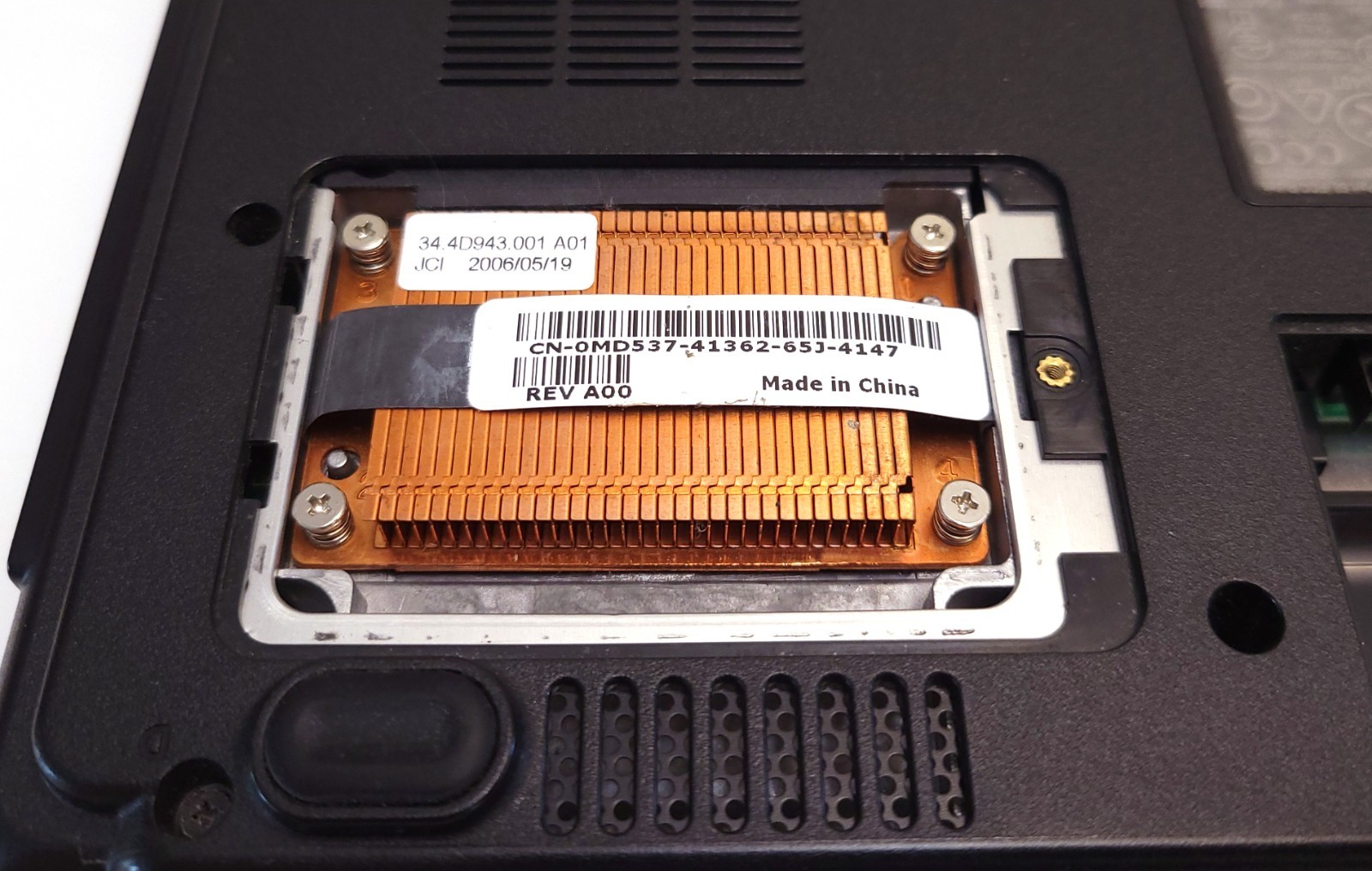 Dell Inspiron B130 w/ OEM Charger — Intel Celeron M 1.60GHz — NO OS/HDD/BATTERY