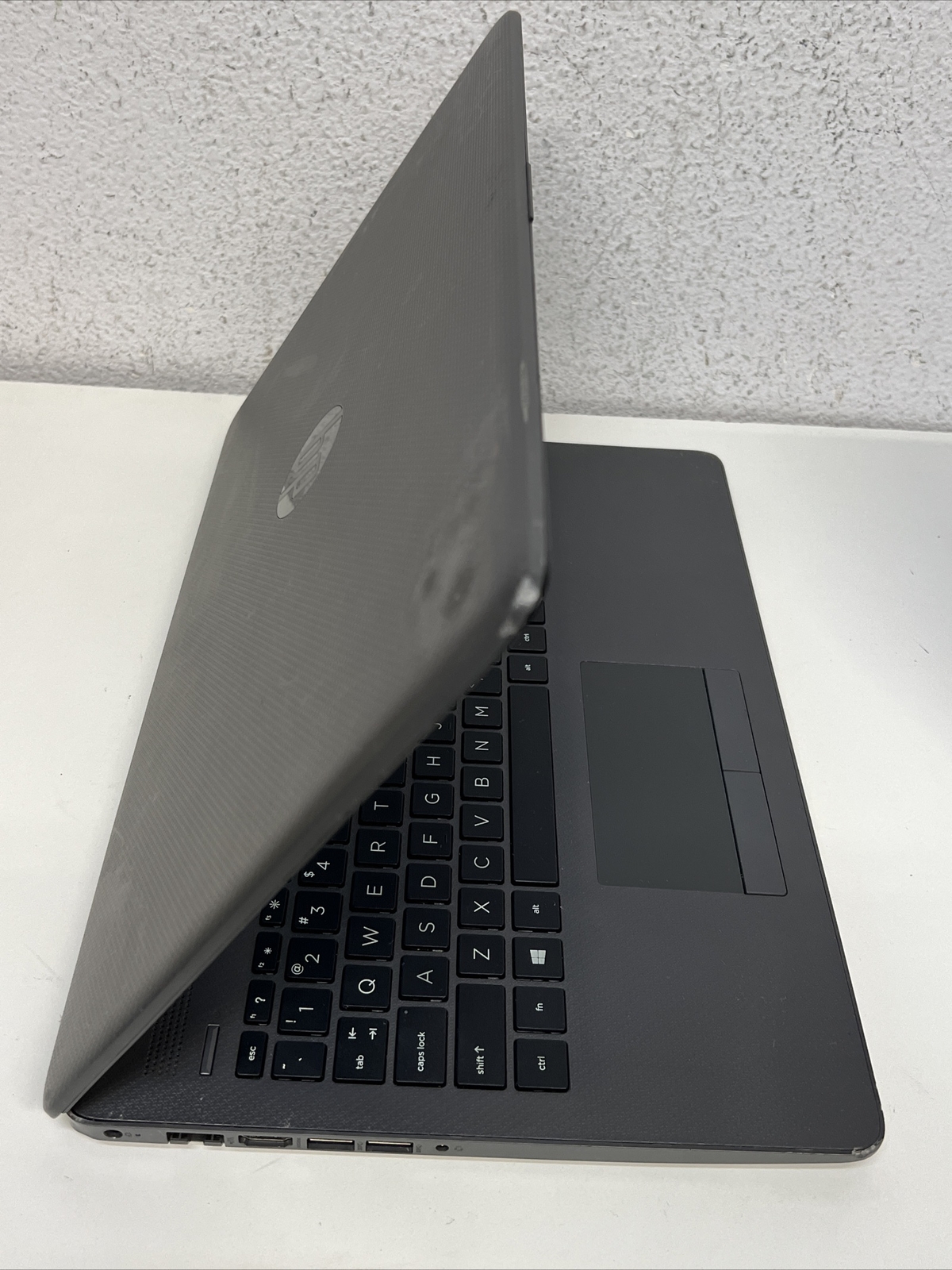 HP 255 G7 15.6″ AMD A6-9225 Radeon R4 2.60 GHz 8GB 256GB SSD BT Win11Pro Laptop