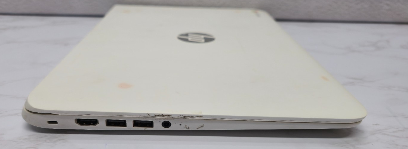 HP Chromebook 14 SMB 14″ (16GB, Intel Celeron 1.40 GHz) Chromebook – Silver