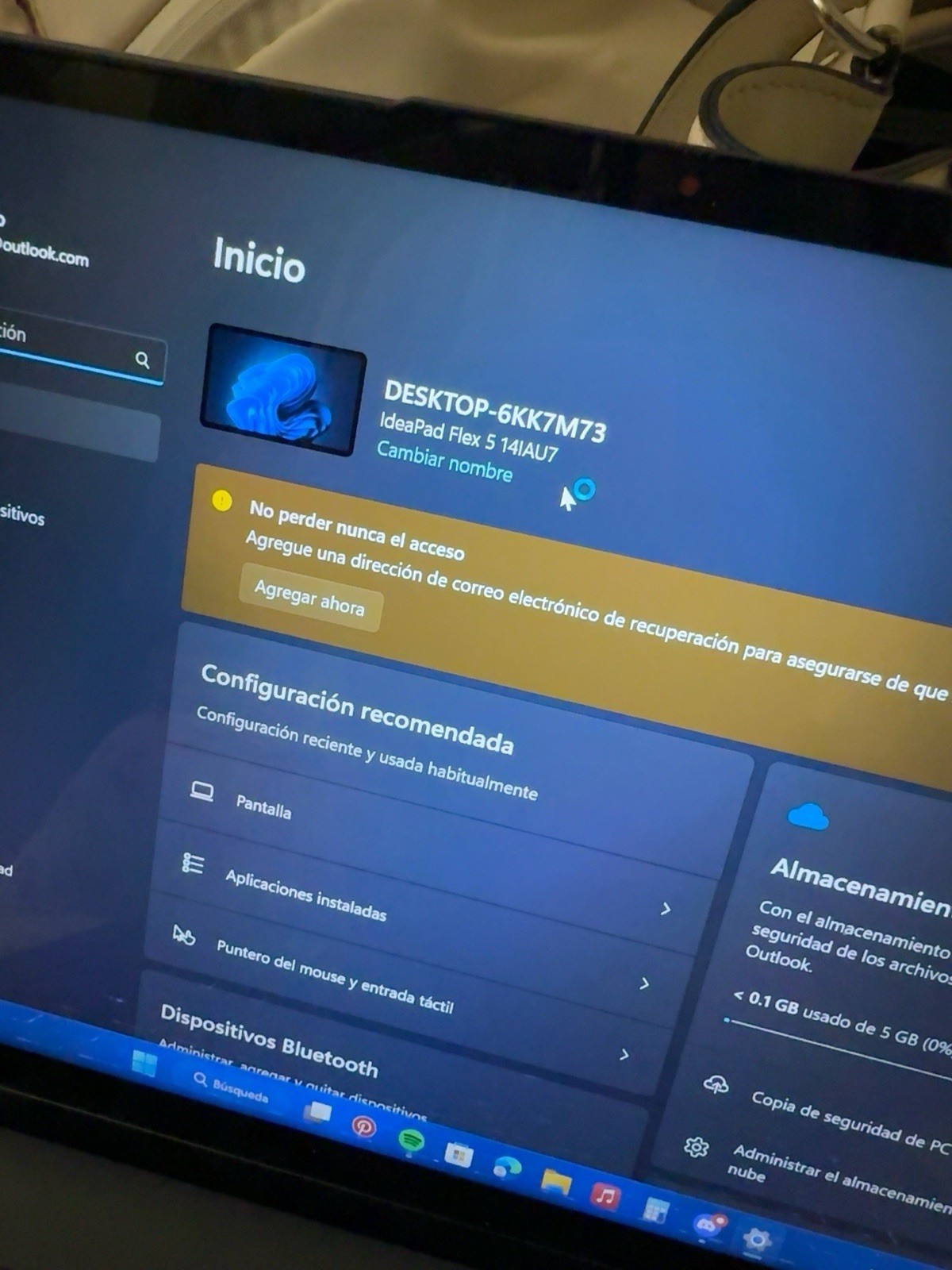 Lenovo IdeaPad Flex 5 14IAU7 14in Gray Intel Core i5 Windows 11 Charger