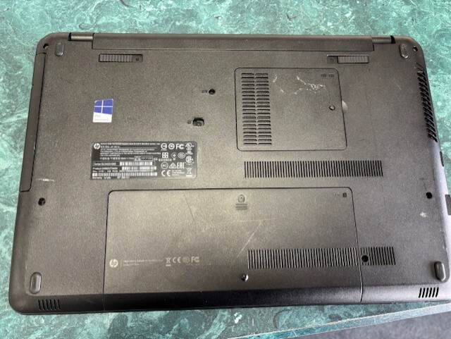 HP 350 G1 Notebook 15.6” Intel Core i5-4200U 1.60GHz 4GB RAM No Batt HDD OS AC
