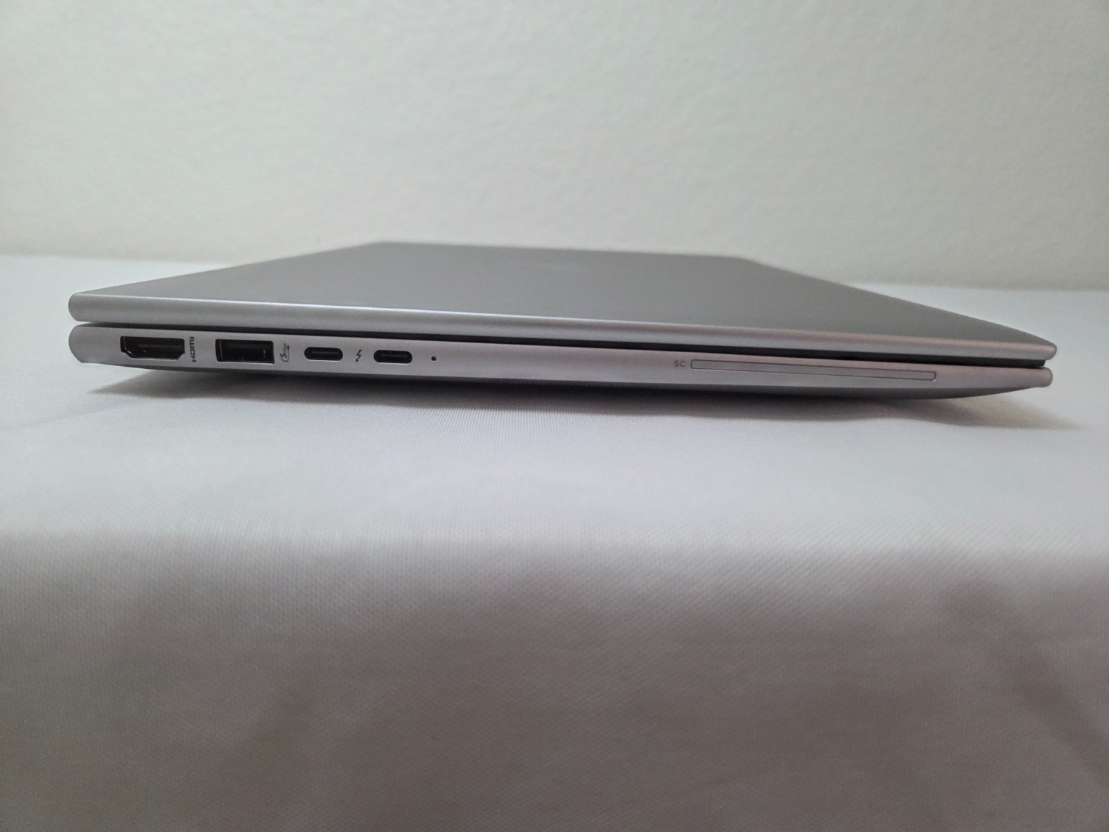 HP ZBook Firefly G11 14″ – Ultra 7 165H, 32GB RAM, 512GB SSD, RTX A500, WARRANTY