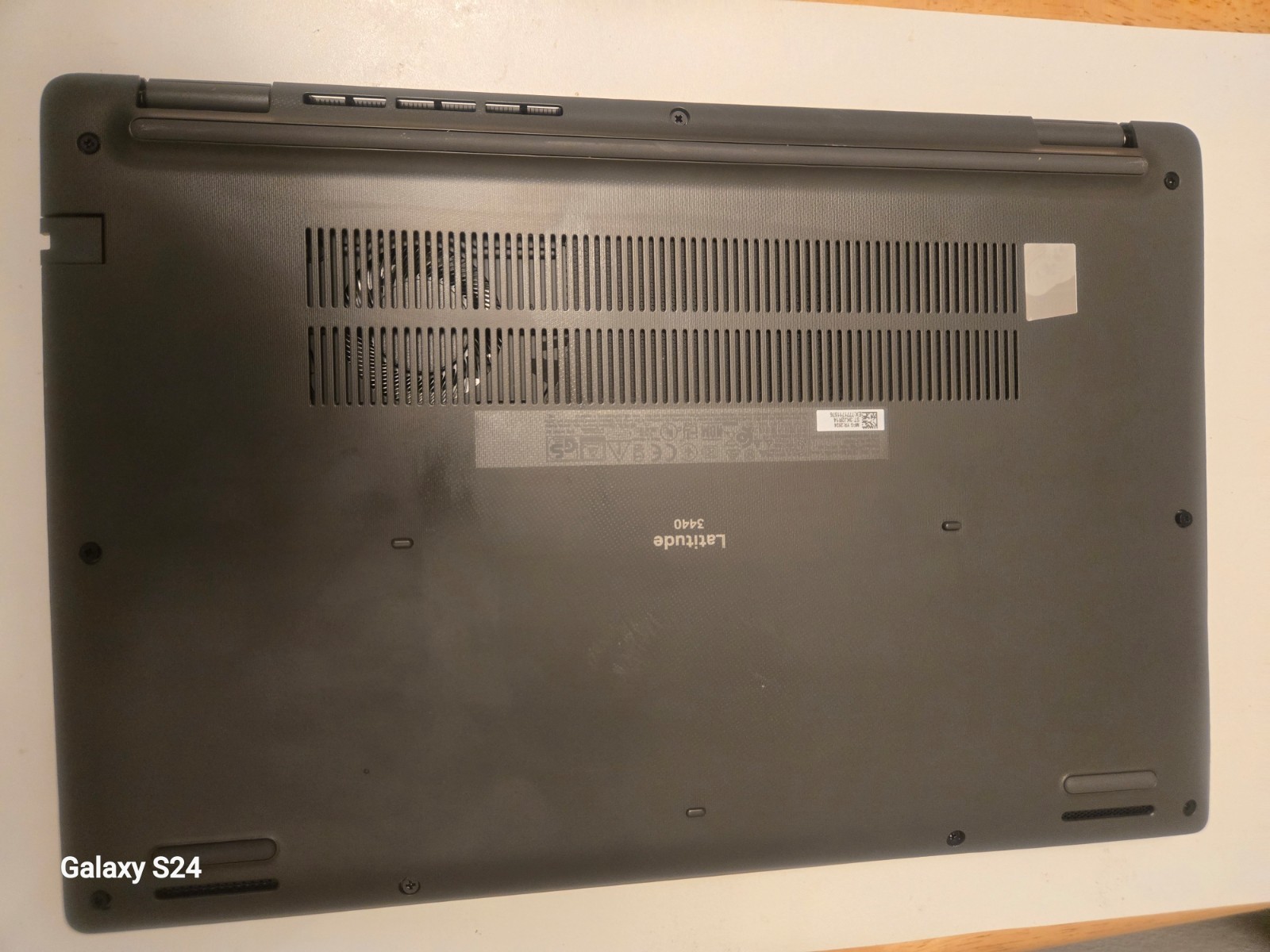 Dell Latitude 3440 Touchscreen i5-13th Gen 16GB 256GB Mvn2, Warranty 2027