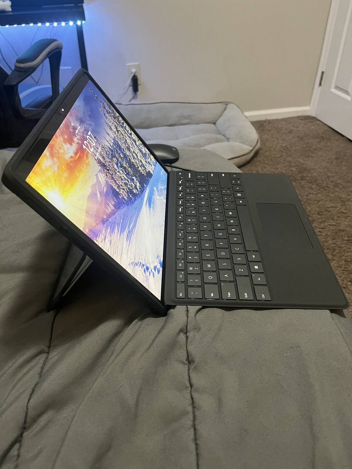 Microsoft Surface Pro 8 13″ Touch (128GB SSD, Intel Core i5 11th Gen., 4.20 GHz,