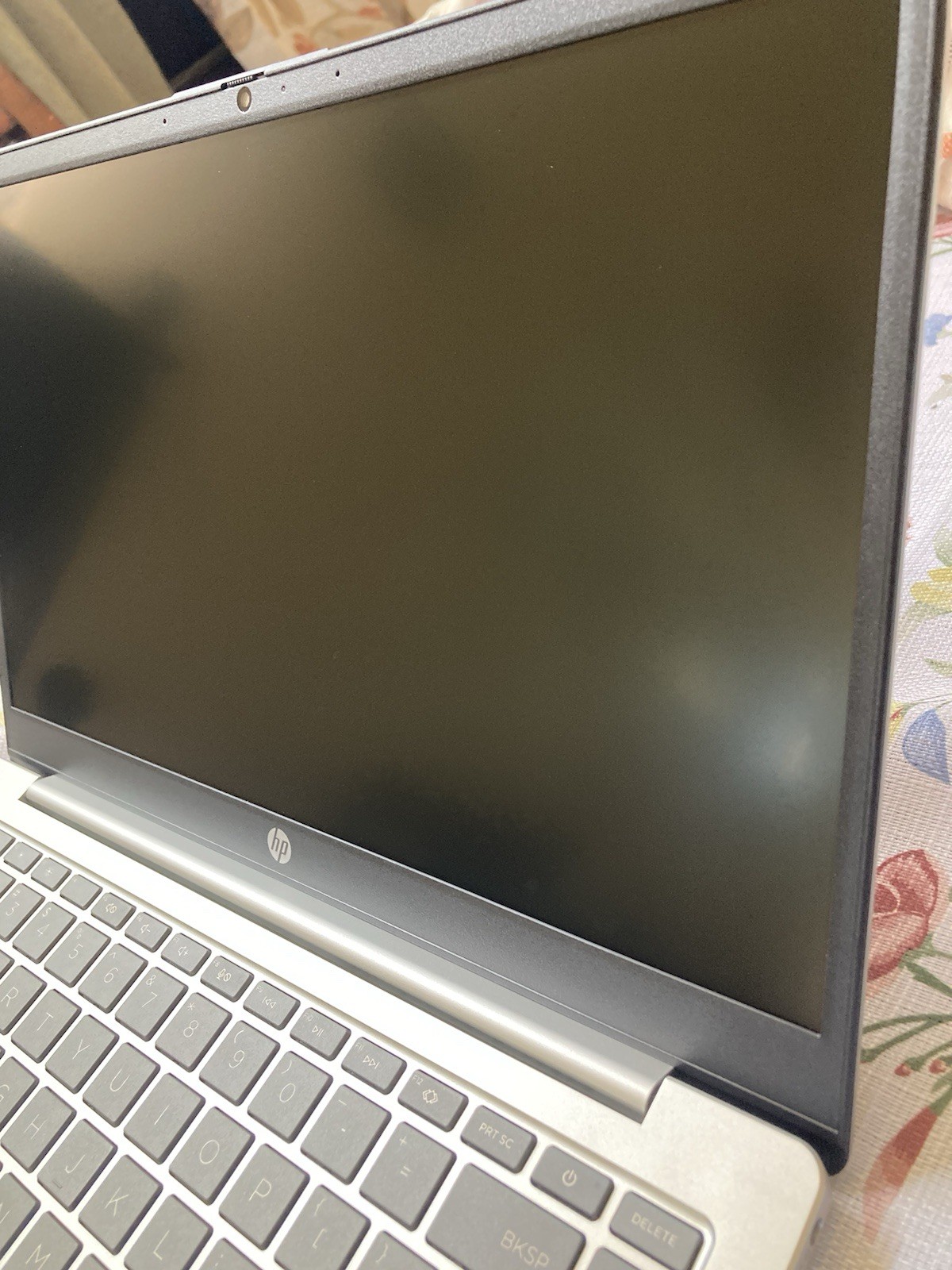 HP Laptop 14-em0022wm 14in FHD AMD Athlon 4GB 256GB SSD Win11 Silver new no box