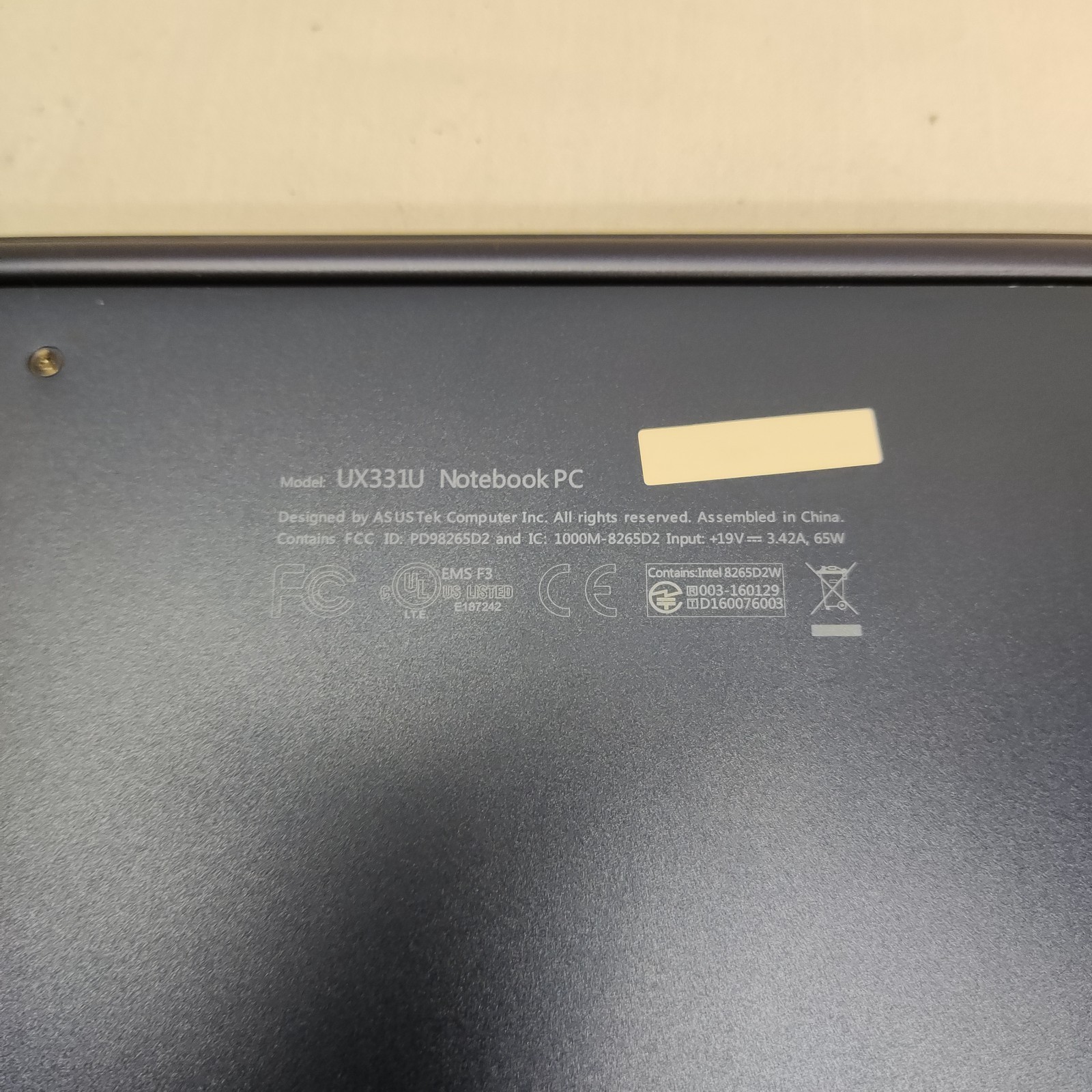ASUS ZENBOOK UX331U 8GB RAM CORE I7-8550U NVIDIA GEFORCE MX150 512GB SSD LAPTOP
