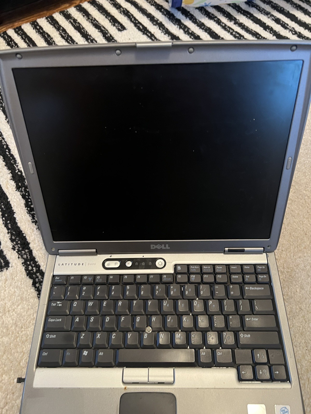 Vintage Dell Latitude D600 and Apple iPad 1st Generation 64GB SILVER