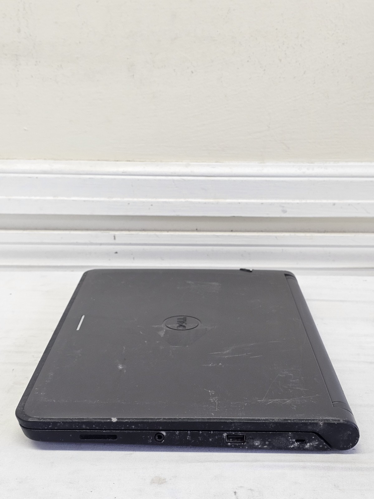 Dell Latitude 3340 Laptop – Intel i5-4210u – 8GB RAM – 128GB SSD – Win 10 – READ