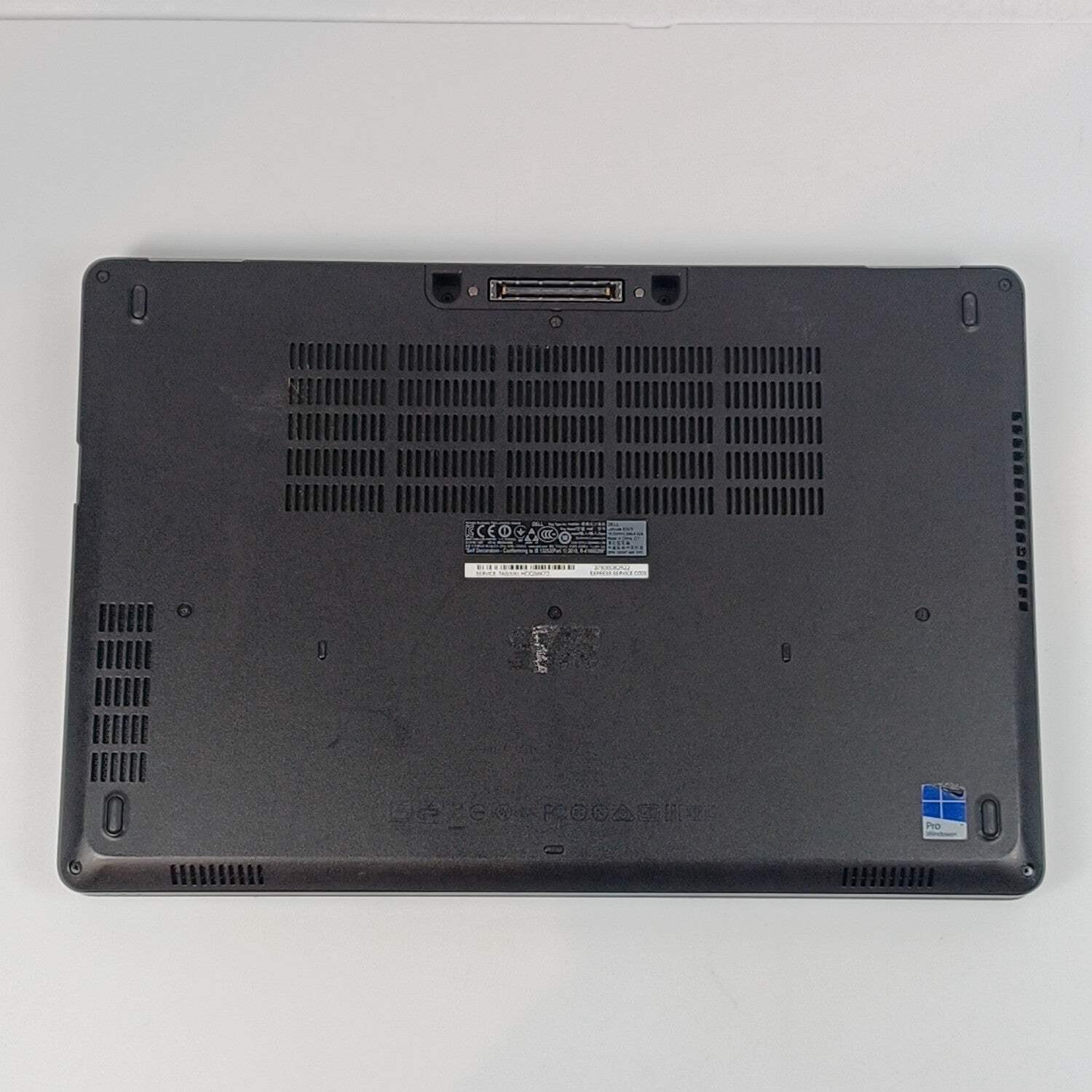 Broken Dell Latitude E5570 15.6″ i5-6200U 2.3GHz 8GB RAM 250GB SSD Read