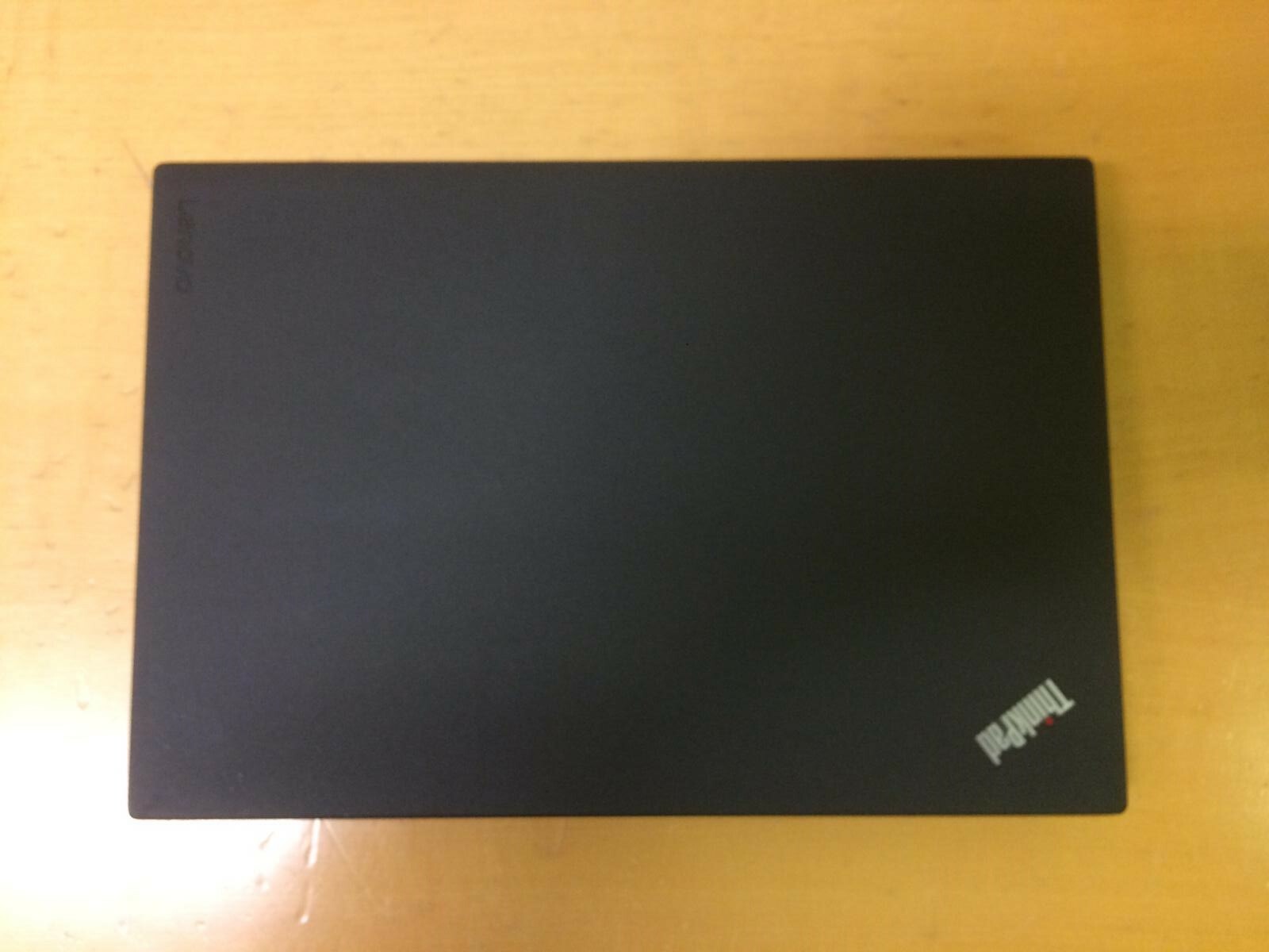 Ultrabook Lenovo ThinkPad x260 i5-6300U-3GHz 8GB 180SSD DE-BACKLIT WEBCAM HDMI