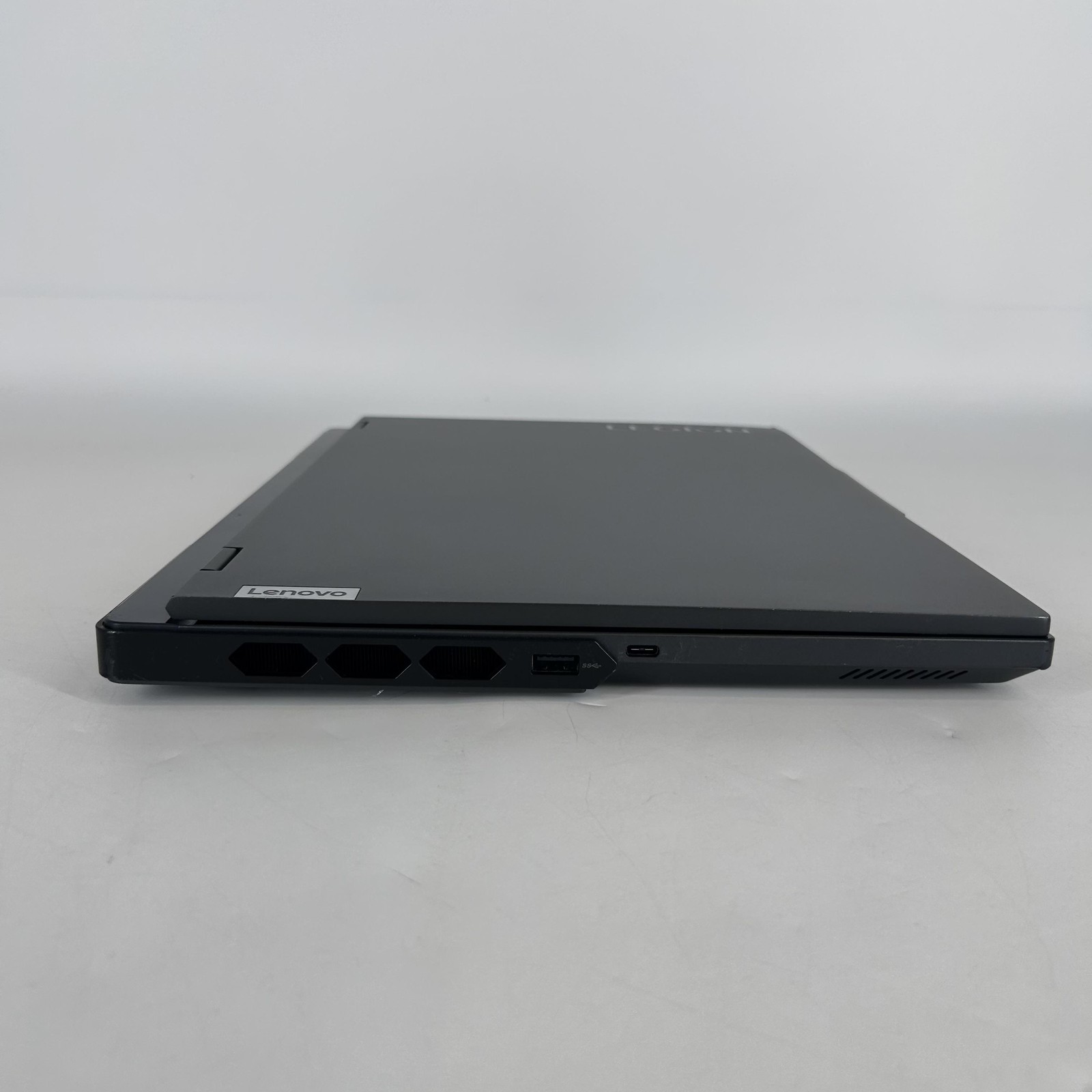 Lenovo Legion Pro 7 Gen 8 16 240Hz FHD+ Ryzen 9 7945HX 32GB 1TB/1TB RTX 4090