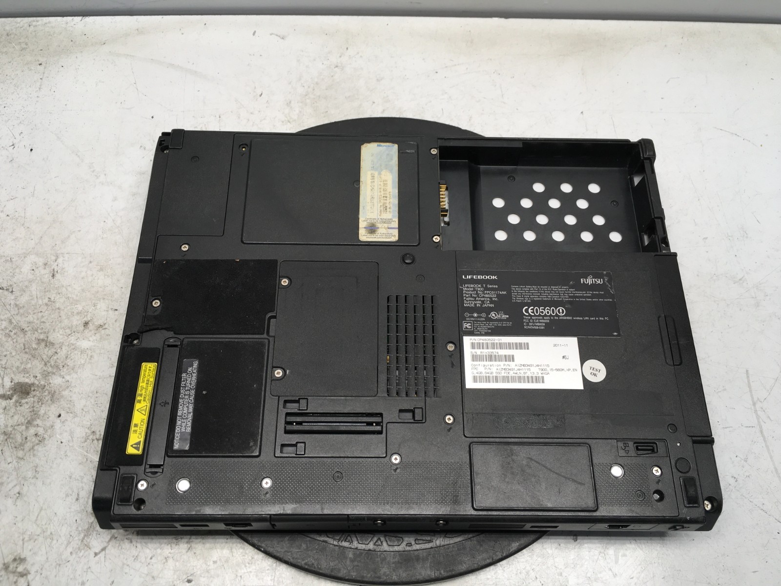 Fujitsu LifeBook T900 Intel i5-M560 2.67GHz 4 GB NO HDD