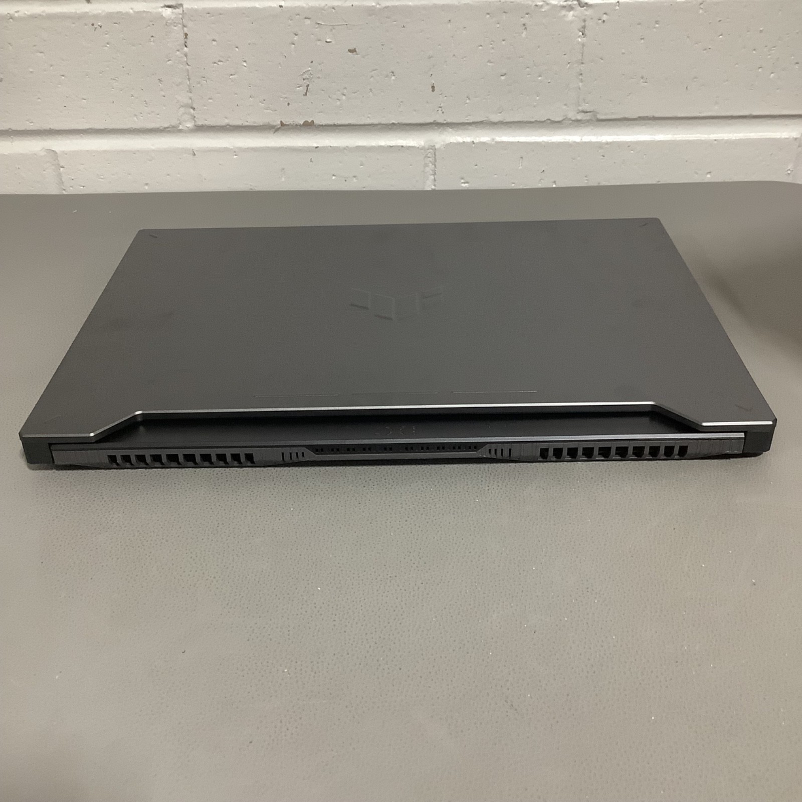 Asus TUF Gaming A15- 15.6″ FHD Ryzen 9 8945H- 8GB 512GB SSD